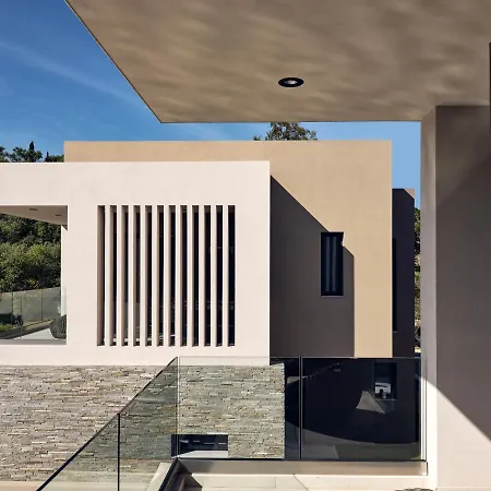 Aguacate Ioni With Heated Private Swimming Pool Villa *