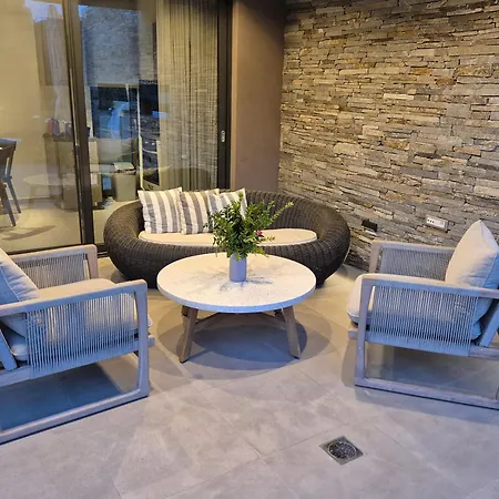 Aguacate Ioni With Heated Private Swimming Pool * Τσιλιβί